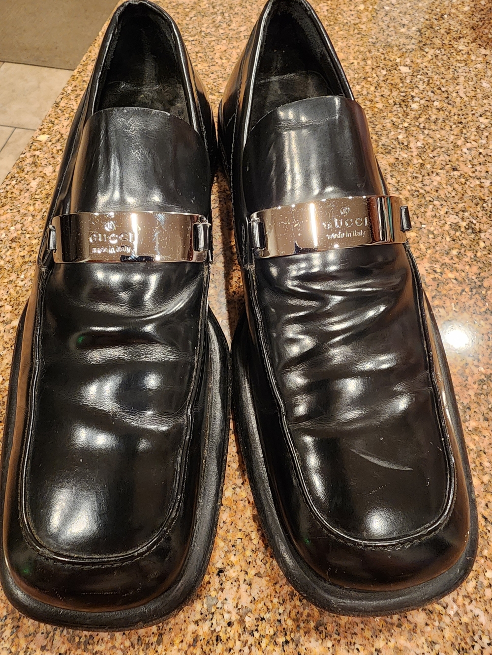 Gucci Men’s Black Leather Loafers with Silver Hardware